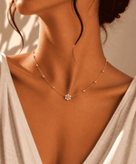 Charger l’image dans la galerie, Collier Olympe
